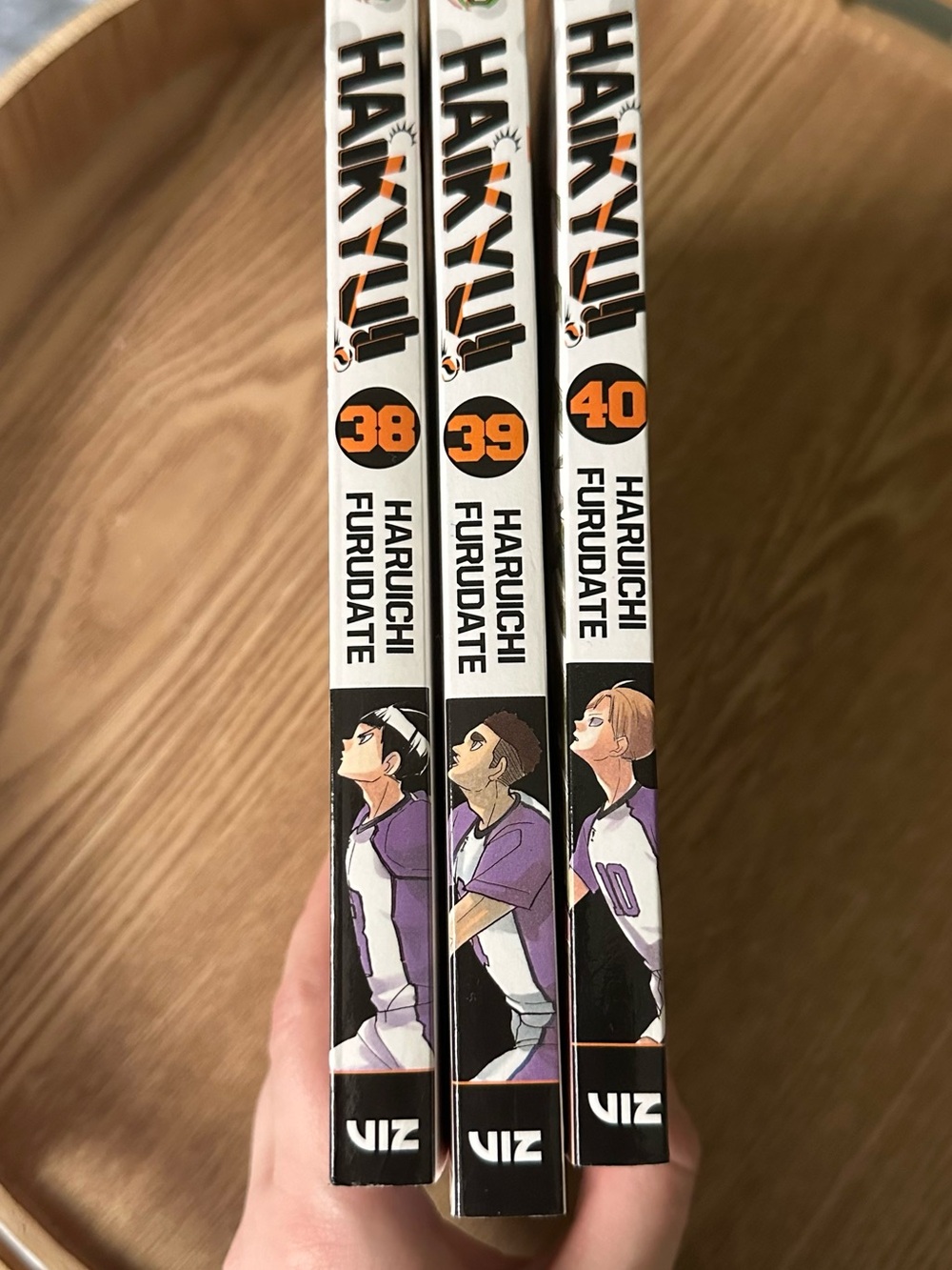 Haikyu!! / Haikyuu Volumes 38-40 Manga by Haruichi Furudate - Orange & White - Picture 2 of 13